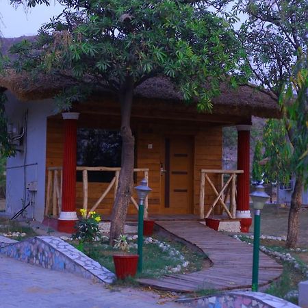 Manohar Villas Neemrana Exterior photo